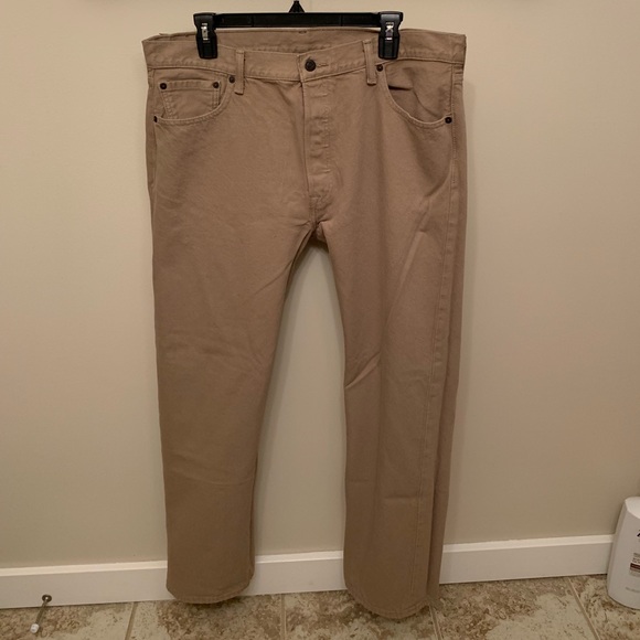 Levi’s Jeans - Picture 2 of 4
